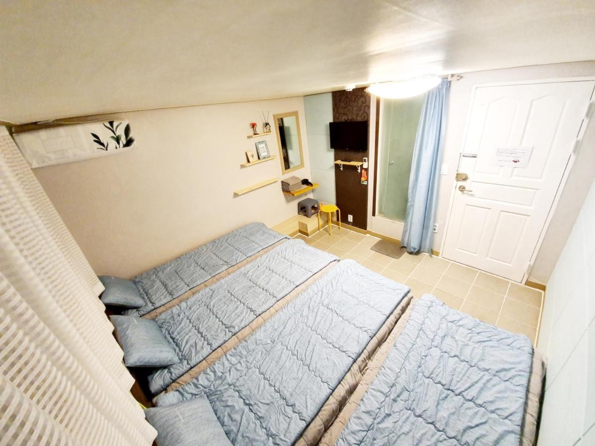 Twin Panda Guesthouse Сеул Екстериор снимка